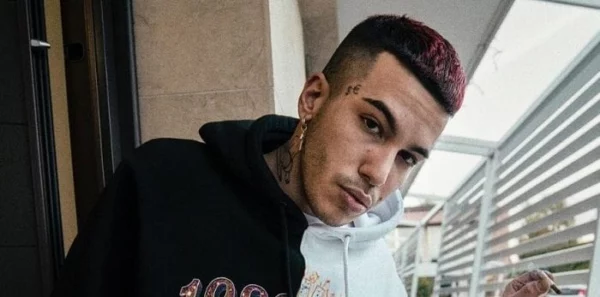 Sfera Ebbasta: ecco chi è "Trap King", uno dei rapper del momento