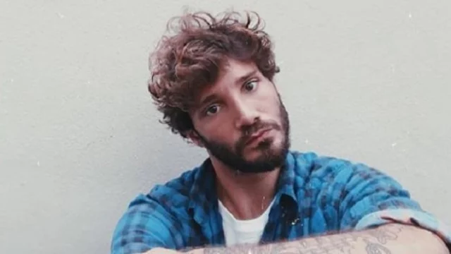 Stefano De Martino: niente Isola dei Famosi e Amici. Ecco il motivo