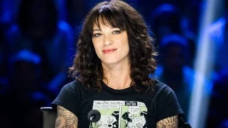 Asia Argento ha chiuso l'account Twitter spiegando il motivo