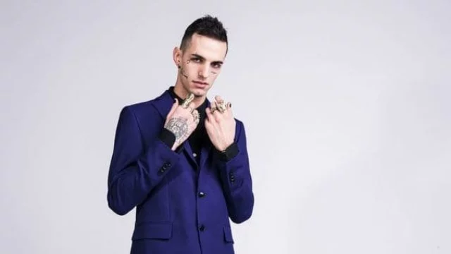 Achille Lauro conteso tra The Voice e X Factor? L'indiscrezione