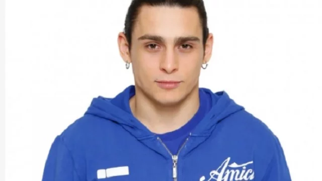 Chi è Mowgly, ballerino della Squadra Blu di Amici 18