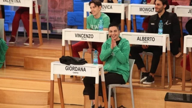 Anticipazioni Amici 18: due allievi al Serale. Svelato il primo giudice