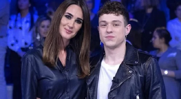 Irama a Verissimo parla della storia con Giulia De Lellis, prima della rottura