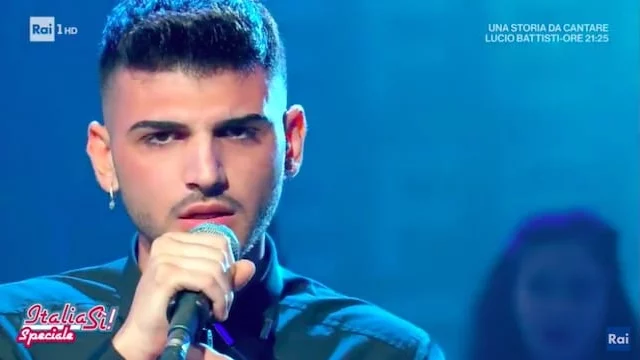 Chi è Jefeo: da Amici 18 a Sanremo Giovani 2019. Tutte le curiosità sul cantante