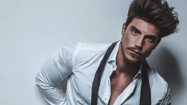 Daniele Dal Moro fisico: le foto sexy e hot in costume e al GF 16