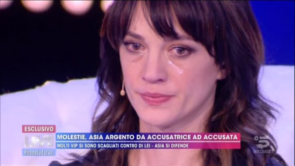 Asia Argento attacca Morgan dopo l'ospitata a Live Non è la d'Urso