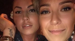 Pamela Perricciolo scappa in Francia. Eliana Michelazzo la attacca