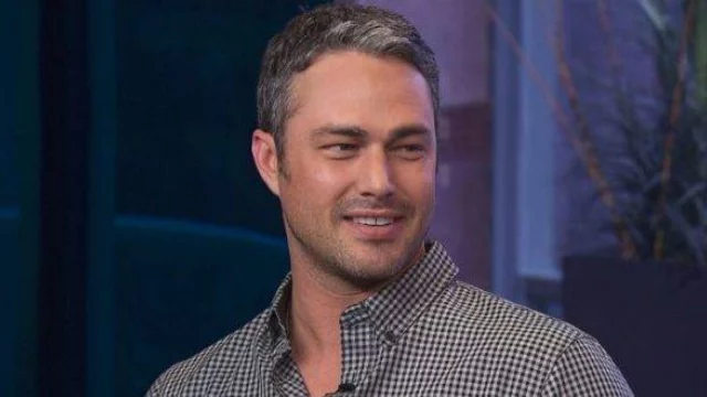 Chi è Taylor Kinney