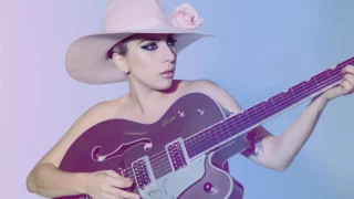 Lady Gaga ha un nuovo fidanzato: ecco di chi si tratta