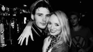 Sam Claflin e Laura Haddock si sono lasciati: l'annuncio dell'attore