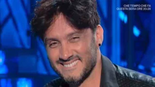 Fabrizio Moro assente a Domenica In: le parole del cantante e l'invito di Mara Venier (VIDEO)