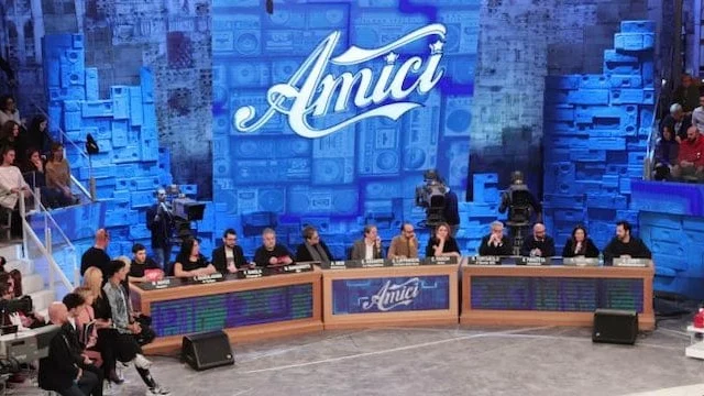 Amici 19 anticipazioni: due eliminati a sorpresa, polemiche e un allievo al serale