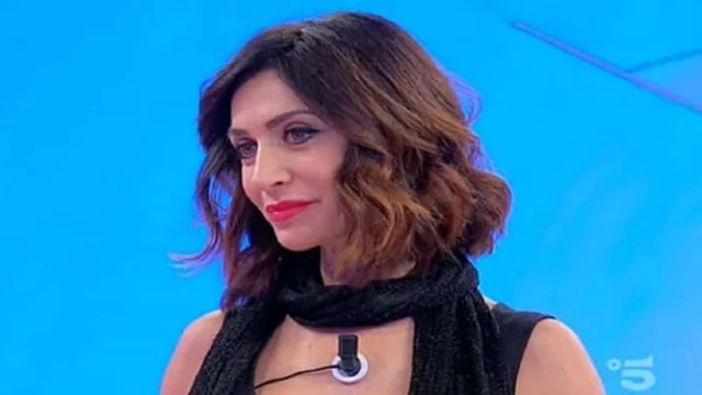 Barbara De Santi dal Trono Over a cantante: video e canzone