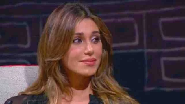 Belen Rodriguez parla della storia con Stefano e cita Emma. Poi replica agli haters