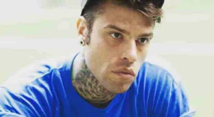 Fedez contro il Codacons: nuovo scontro tra il rapper e l'associazione