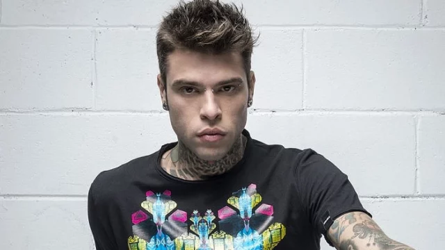 Fedez attacca il Codacons, che chiede di bloccare la raccolta fondi