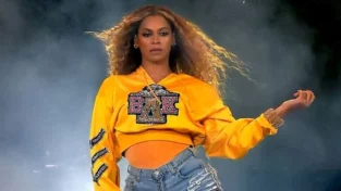 Beyoncé dona 6 milioni di dollari per aiutare chi combatte contro il Coronavirus