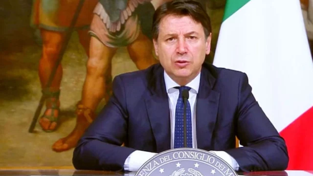 Giuseppe Conte prende le difese di Silvia Romano dopo gli attacchi del web