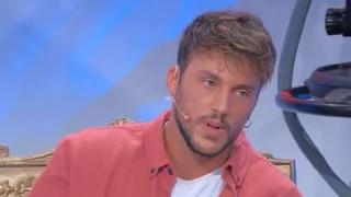 Giulio Raselli dice la sua sul trono di Giovanna Abate, ma non manca una frecciatina