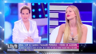 Taylor Mega torna a Live e chiede scusa a Barbara d'Urso, poi fa chiarezza sulla truffa che l'ha coinvolta