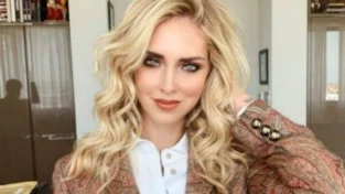 Chiara Ferragni è incinta? Le parole della mamma accendono il dubbio