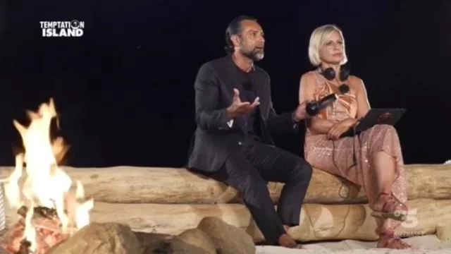 Antonella e Pietro falò di confronto a Temptation Island 2020