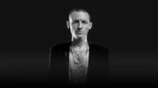 Chester Bennington: il web ricorda i tre anni dalla morte del cantante dei Linkin Park