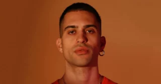 Mahmood pubblica il nuovo singolo Dorado: il significato del testo e la reazione del web