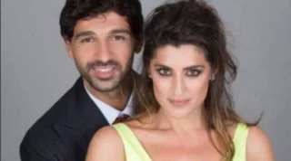 Elisa Isoardi e Raimondo Todaro stanno insieme? Scatta il bacio tra i due