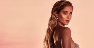 Valentina Ferragni ha copiato gli orecchini ad un noto brand?