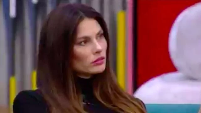 L'elegante outfit di Dayane Mello per la puntata del GF Vip