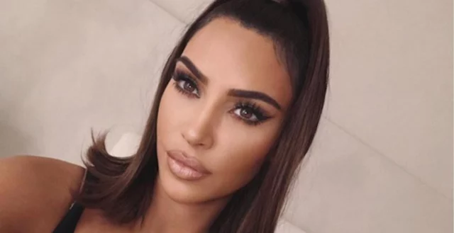 kim kardashian figlia dipinto