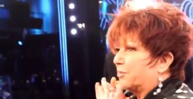 orietta berti pantaloni sanremo