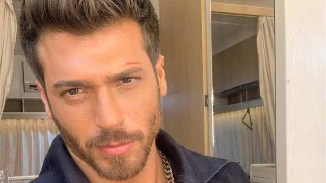 Una fan di Can Yaman crea un fotomontaggio che lo riguarda, lui reagisce