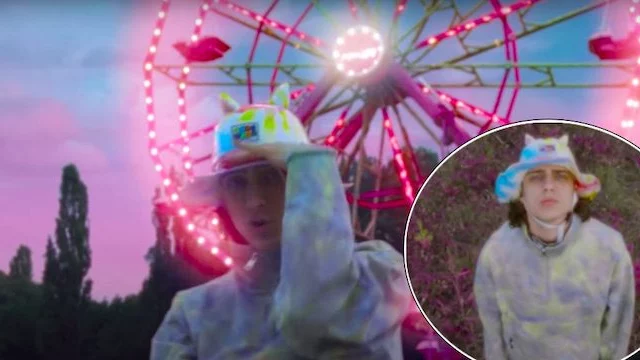 Il costo del cappello utilizzato da Sangiovanni nel video di Malibu