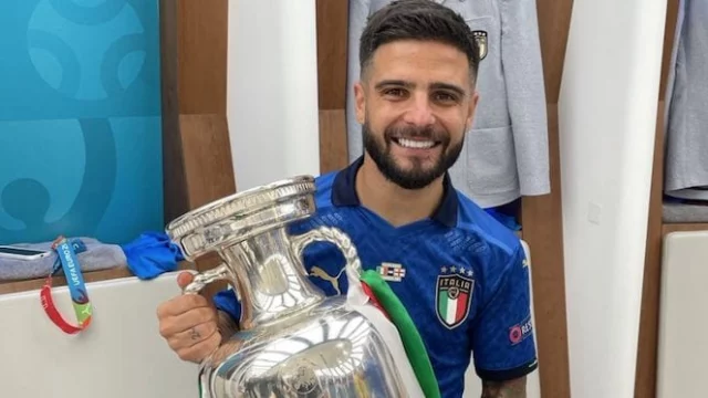 Lorenzo Insigne: dal padre disoccupato al lavoro al mercato al successo