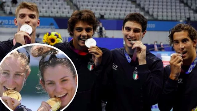 Perché gli atleti mordono le medaglie vinte alle Olimpiadi? Il motivo dell’usanza