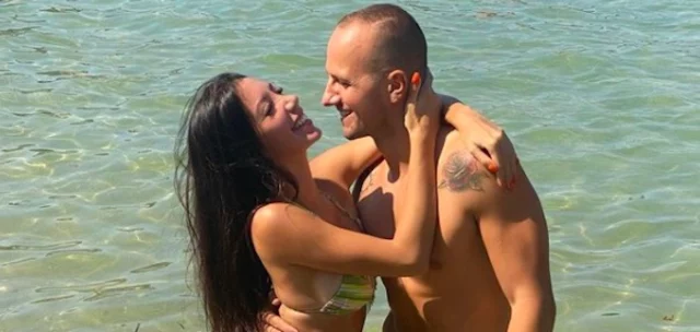 Stefano Sirena e Federica fanno un tatuaggio dedicato a Temptation Island