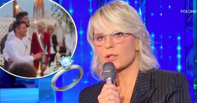 Maria De Filippi ha celebrato il matrimonio di un suo collaboratore