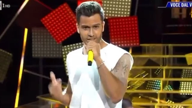 Pierpaolo Pretelli è Ricky Martin a Tale e quale show (VIDEO)