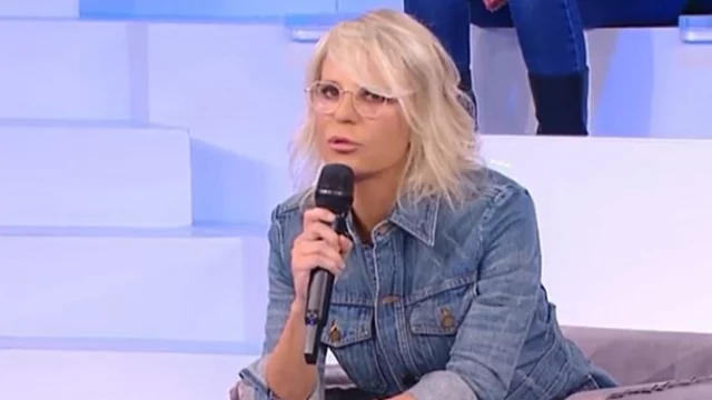 Maria De Filippi arrabbiata con gli allievi di Amici 21 (VIDEO)