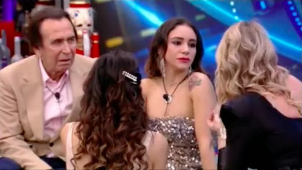 Jessica Selassié minaccia il ritiro nella notte (VIDEO)