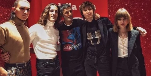 Fiorello scambiato per un fan dei Maneskin da una fanpage in Russia