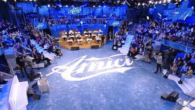 Anticipazioni Amici 21 del 14 gennaio: 4 allievi eliminati