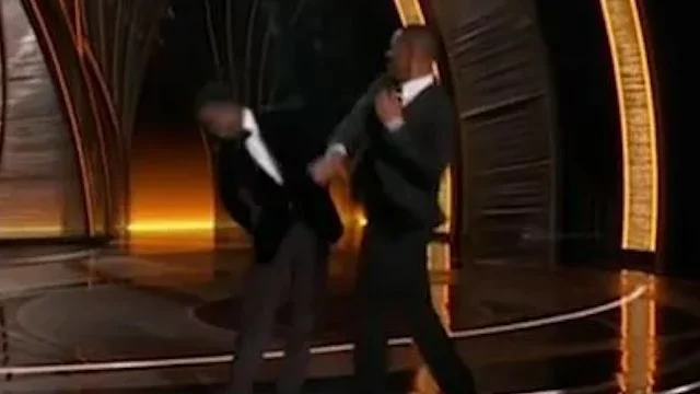 Will Smith e Chris Rock, lo schiaffo era una gag? Un post alimenta il sospetto