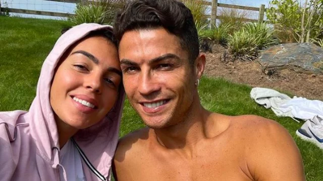 Cristiano Ronaldo, la foto della bimba appena nata dopo la perdita del figlio