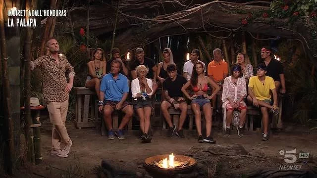 Isola dei Famosi, ex naufraga presenta il fidanzato (29 anni più grande)