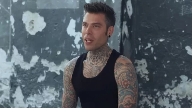 Fedez svela qual è stato il suo primo lavoro prima di diventare un cantante