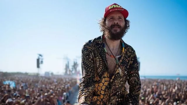 Jovanotti criticato per il Jova Beach Party: accuse dagli ambientalisti