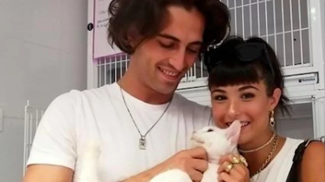 Damiano David e Giorgia Soleri adottano un gatto in difficoltà